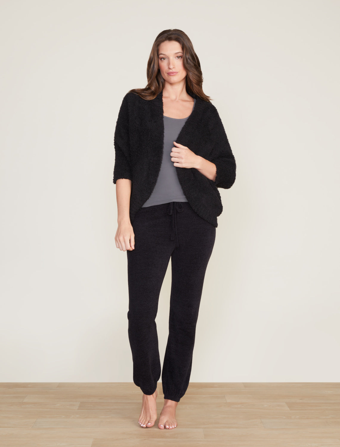 B823_BLACK_2266