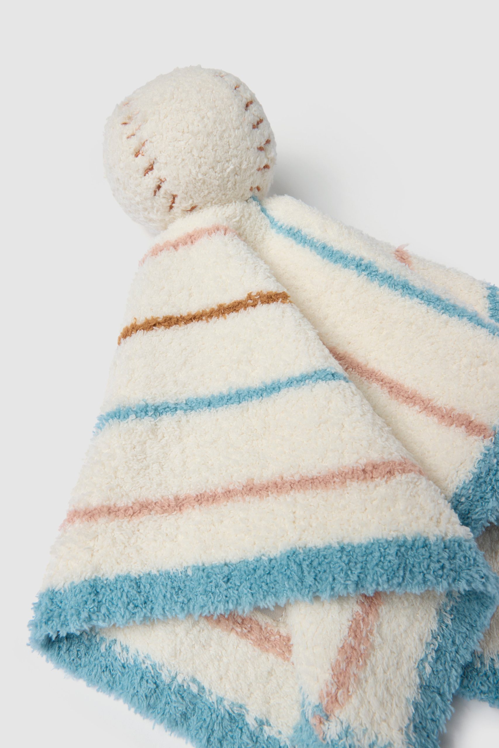 BDBCC26427_CREAM_MULTI_DETAIL