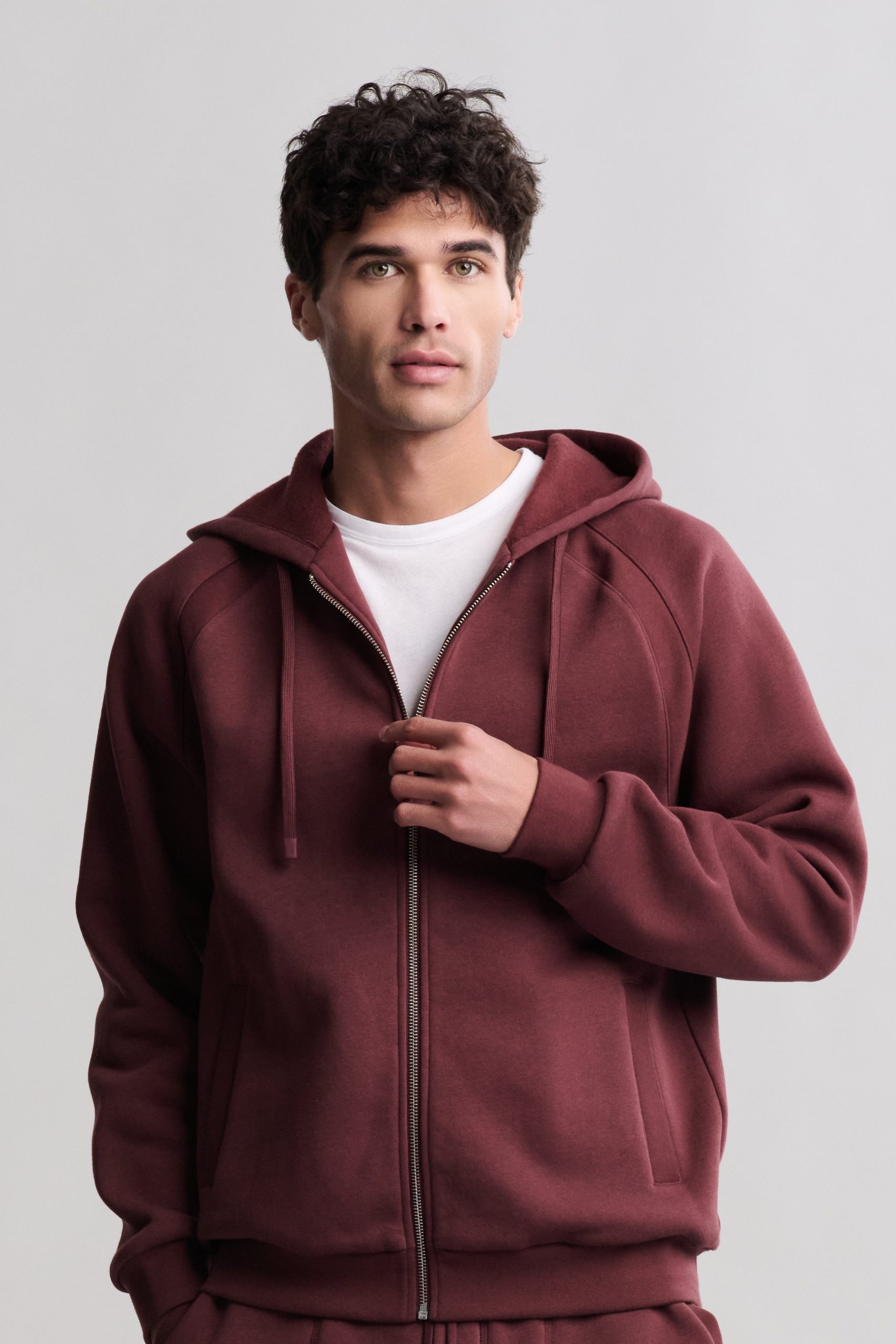 BDMMC25931_DeepAubergine_790