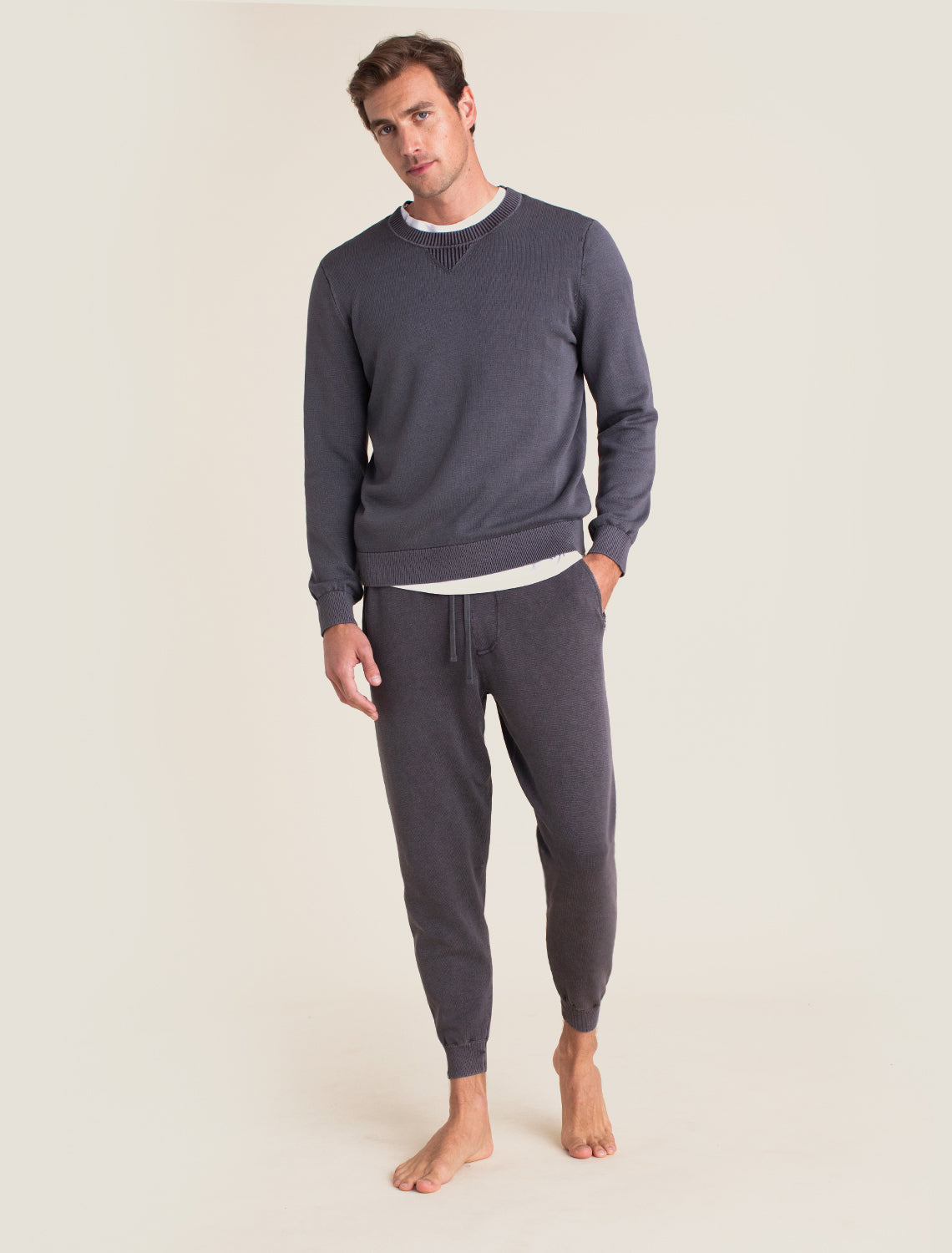 BDMES1905_Faded-Black_1