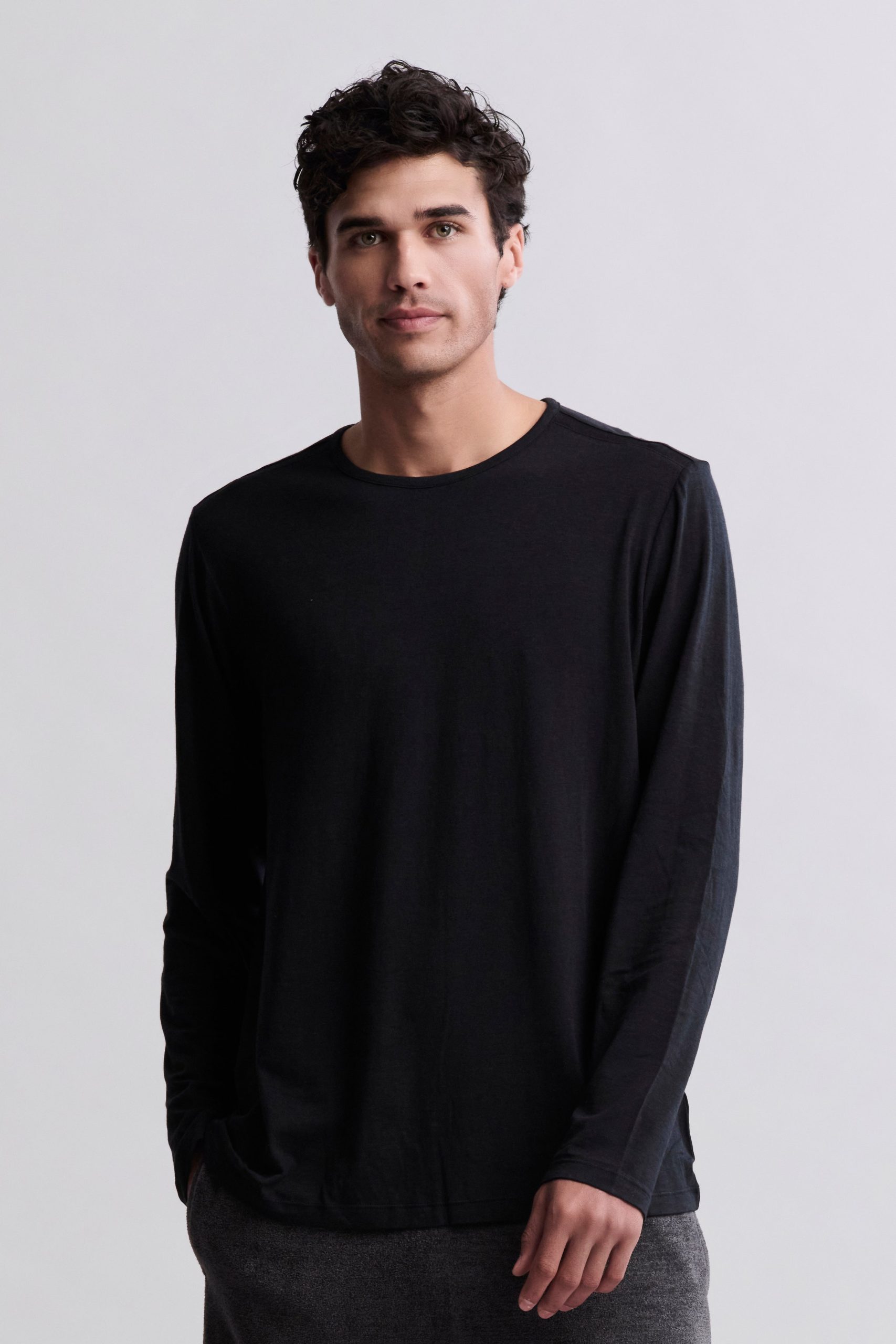 BDMMC22065_Black_4459