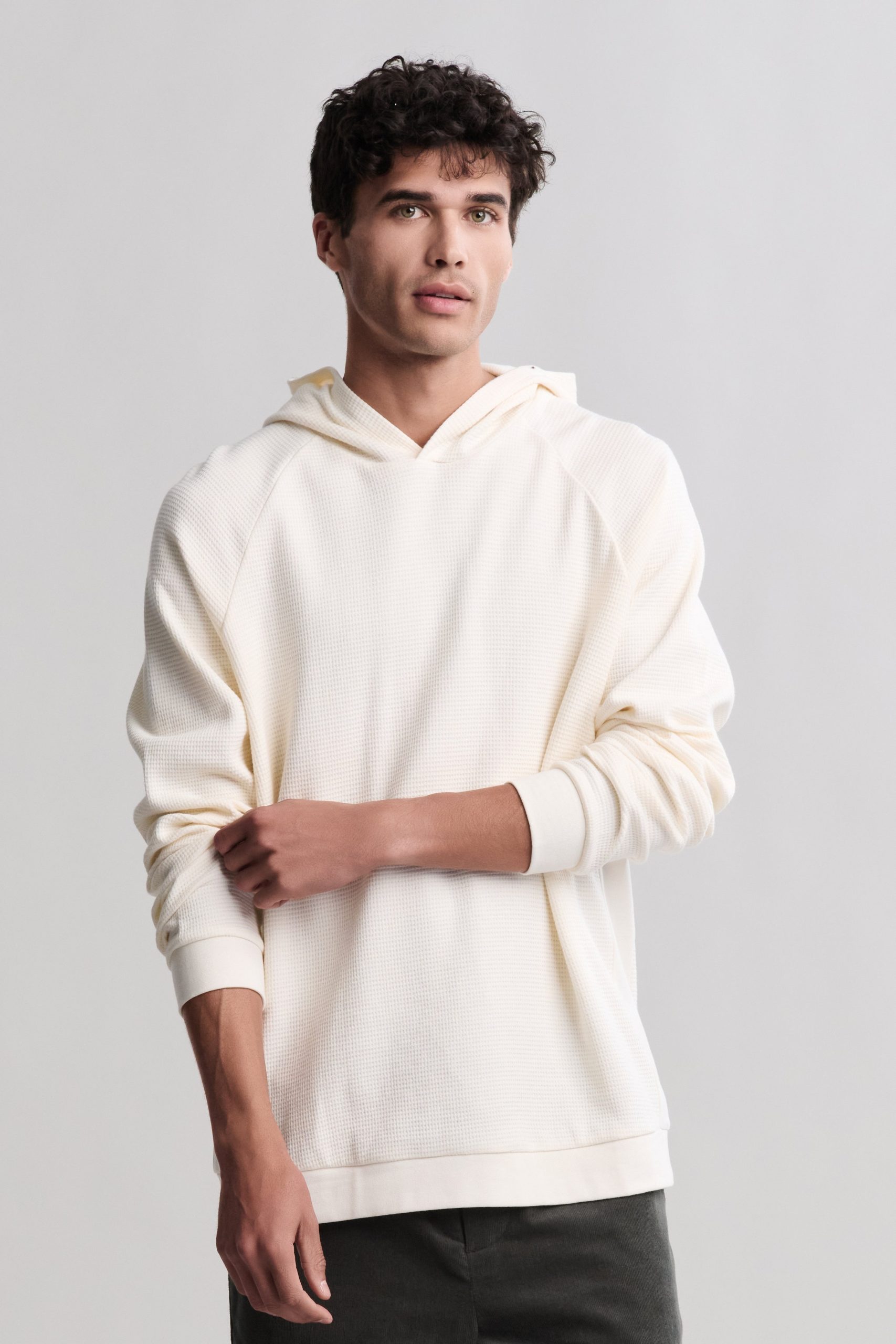 BDMMC25924_Cream_3409