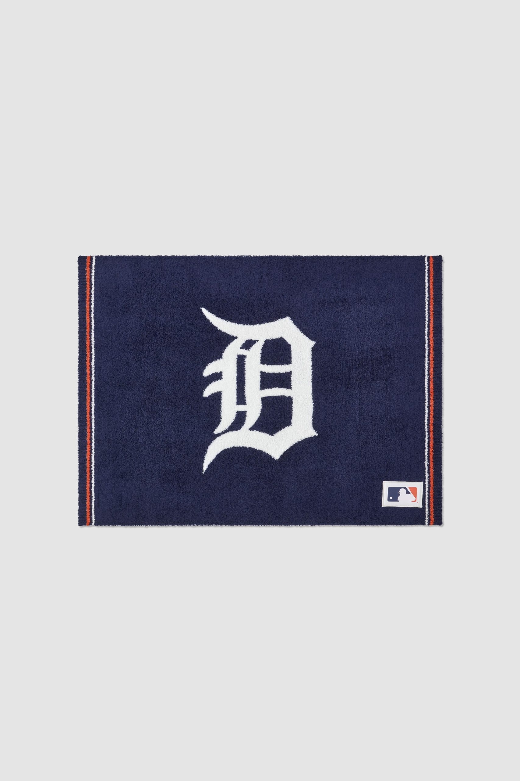 MBBCC26524_TIGERS_MULTI_FRONT_OPEN