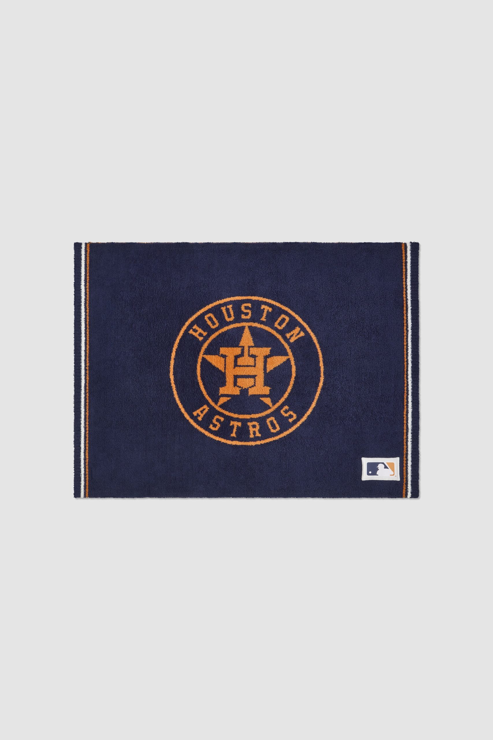 MBBCC26533_ASTROS_MULTI_FRONT_OPEN